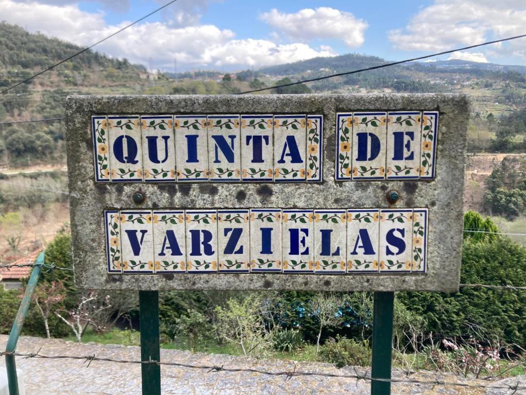 Quinta De Varzielas - Agroturismo 派瓦堡 外观 照片