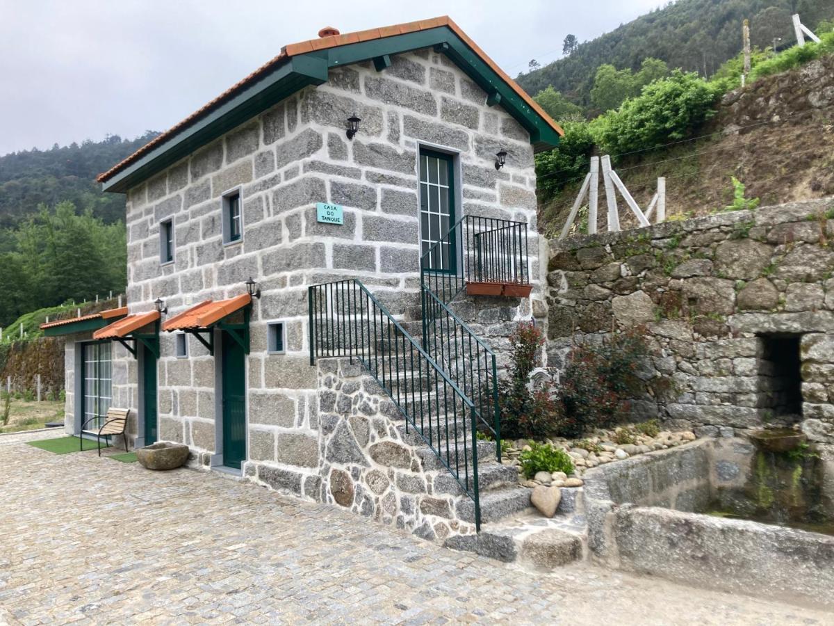 Quinta De Varzielas - Agroturismo 派瓦堡 外观 照片